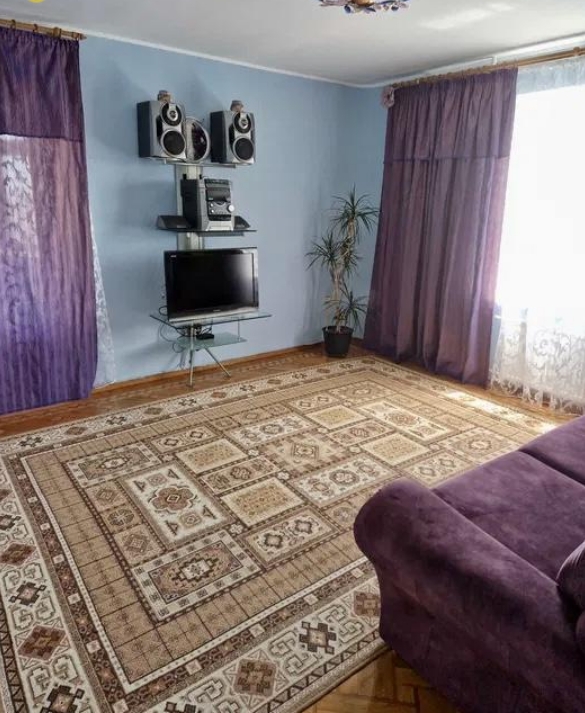 продажа трехкомнатной квартиры номер A-173600 в Киевском районе, фото номер 6